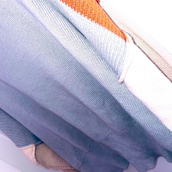 Colorblock Women's Cozy Sweater lightweight LIKE NEW Size Small - Picture 7 of 12